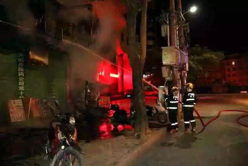 吃瓜群众被隔岸观火,吃瓜群众的围观现象解析